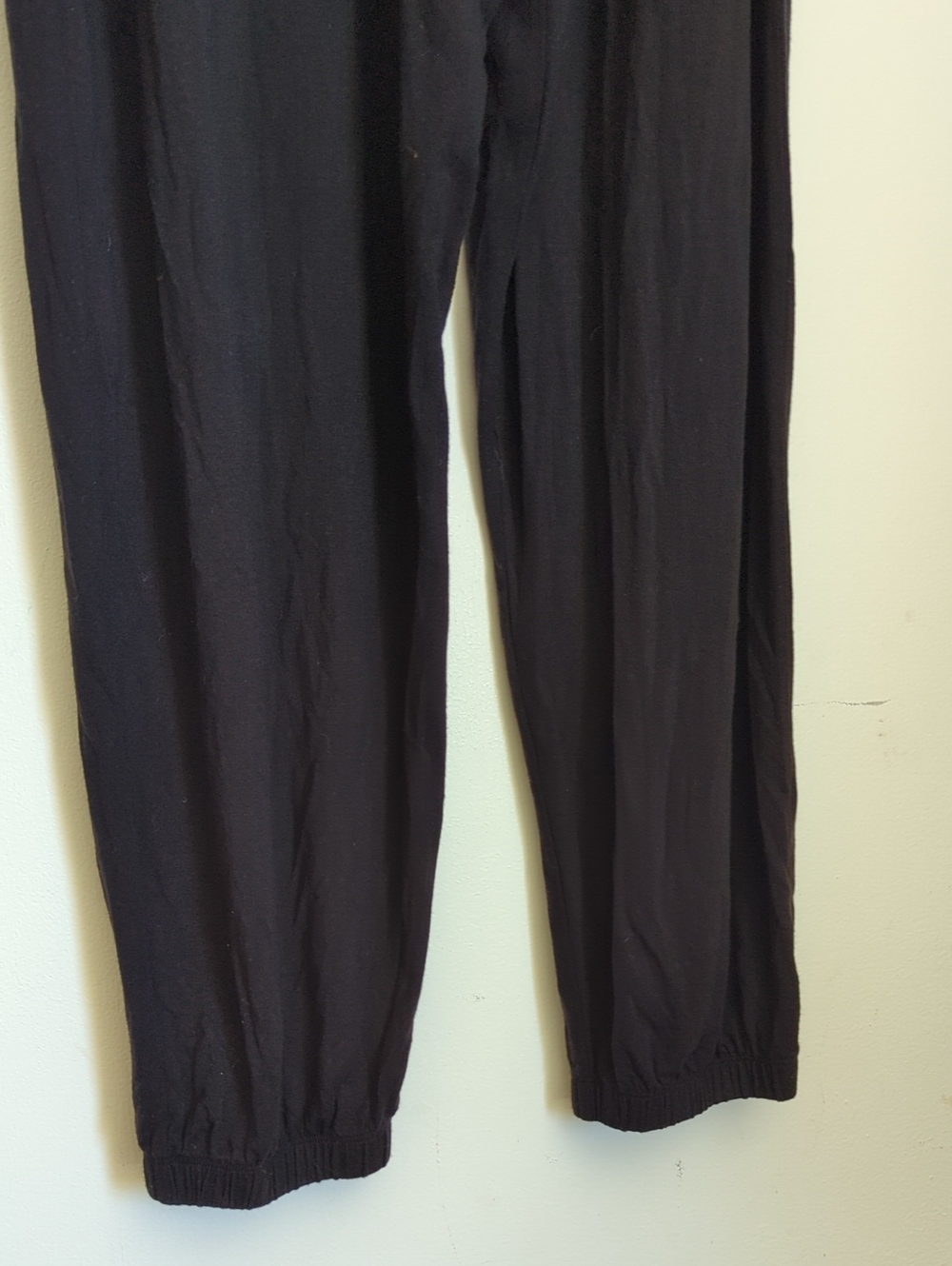 Johnny Was Calme Knit V-Neck Halter Jumpsuit, Black, Size XL - Picture 4 of 15